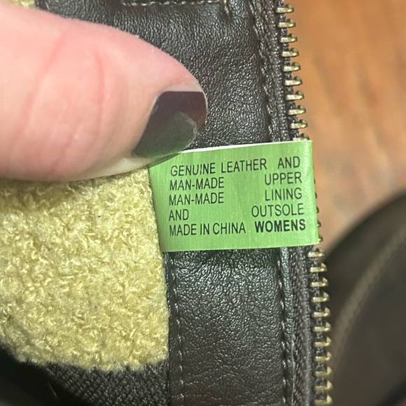 Timberland Women’s Tall Brown Suede Boots with Sherpa Trim Size 9M - Picture 7 of 7